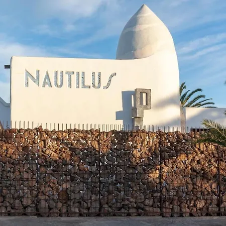 Nautilus Lanzarote Aparthotel